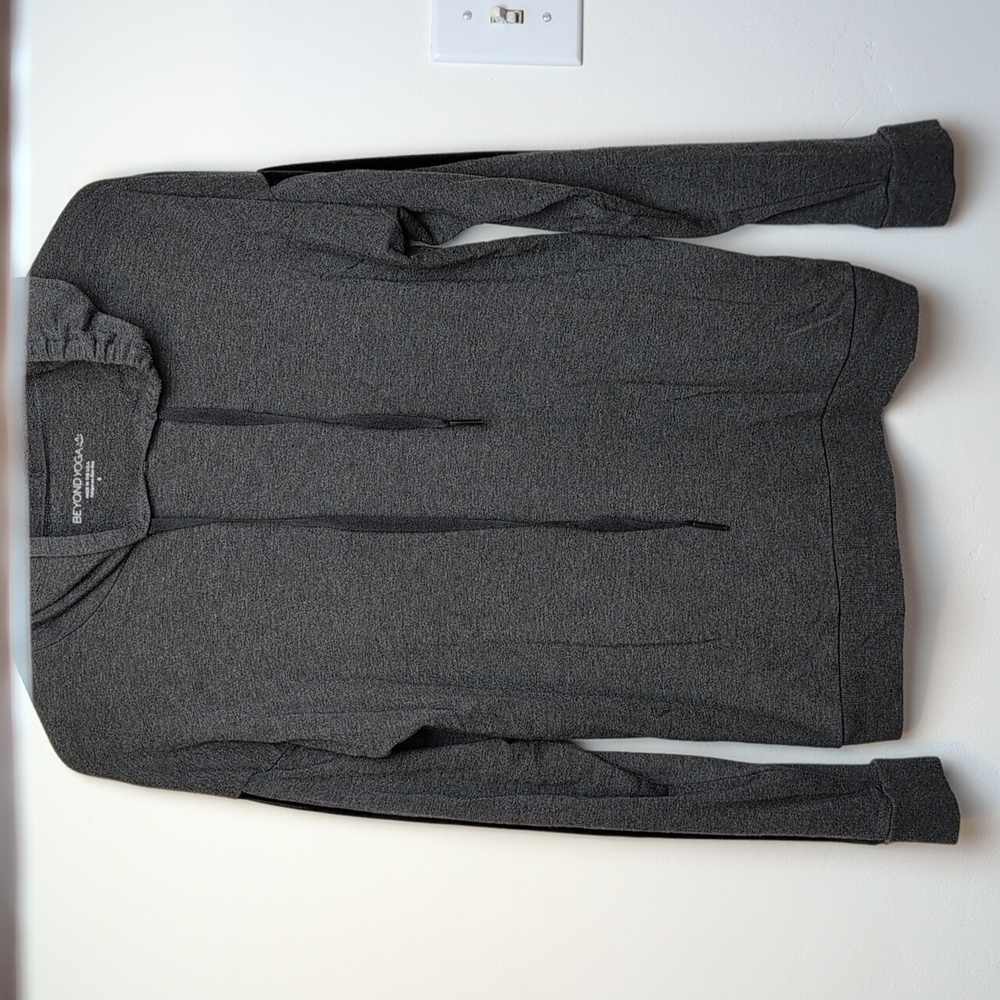 Beyond Yoga Soft Gray Hoodie with Velvet Detail Size Small